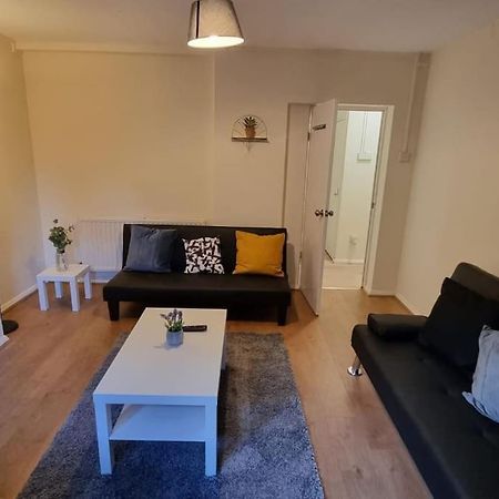 2 Bedroom Apartment In Kennington Londyn Zewnętrze zdjęcie
